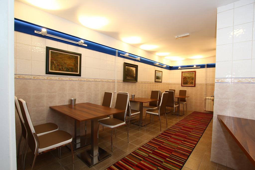 Villa Galeb Σάμπατς Εξωτερικό φωτογραφία